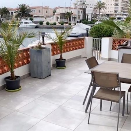 Appartement Terrasse Emplacement N° 1 Empuriabrava Buitenkant foto