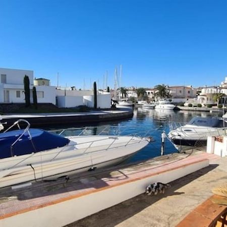 Appartement Terrasse Emplacement N° 1 Empuriabrava Buitenkant foto